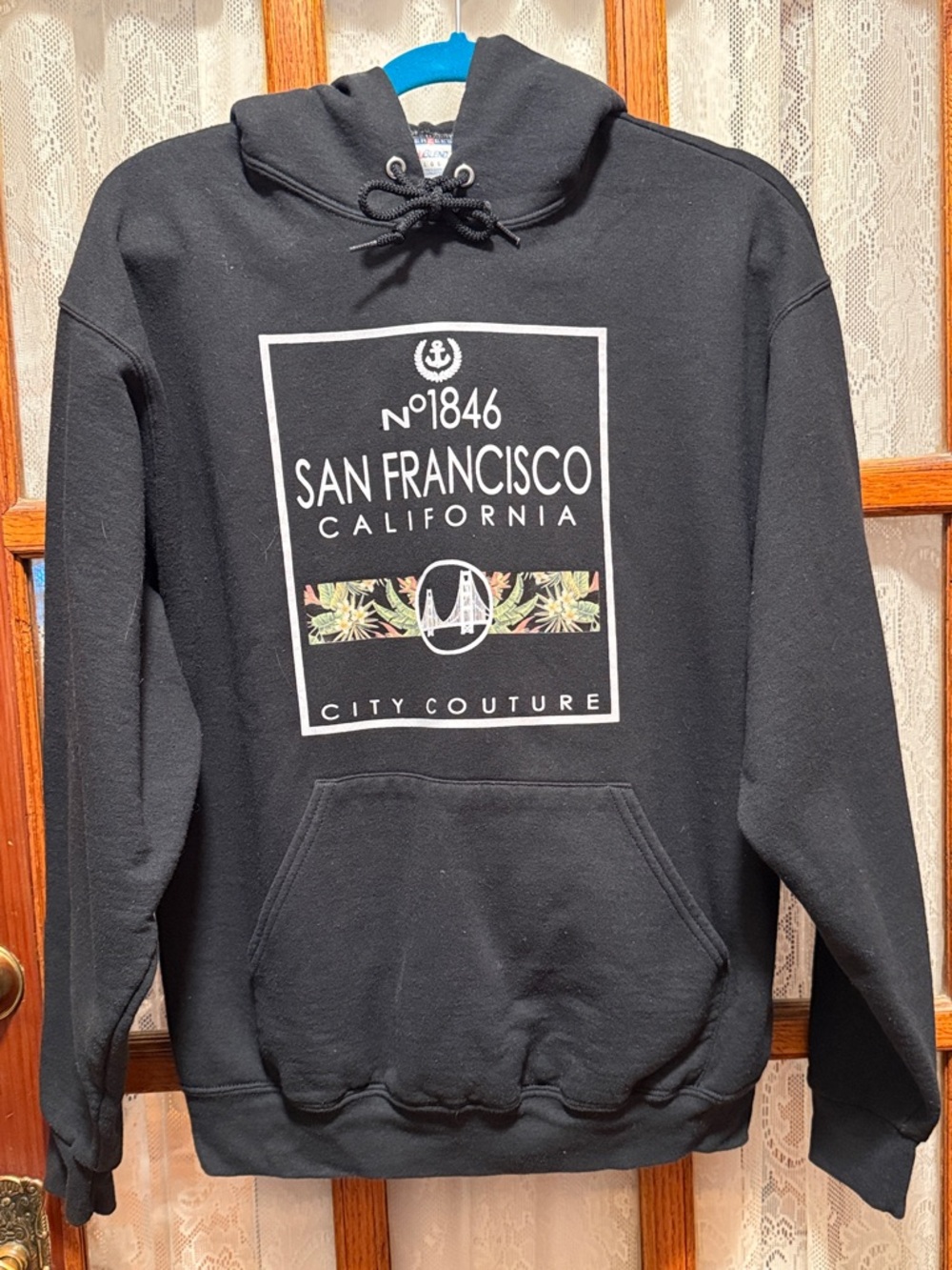 San Francisco Black Hoodie Sweatshirt